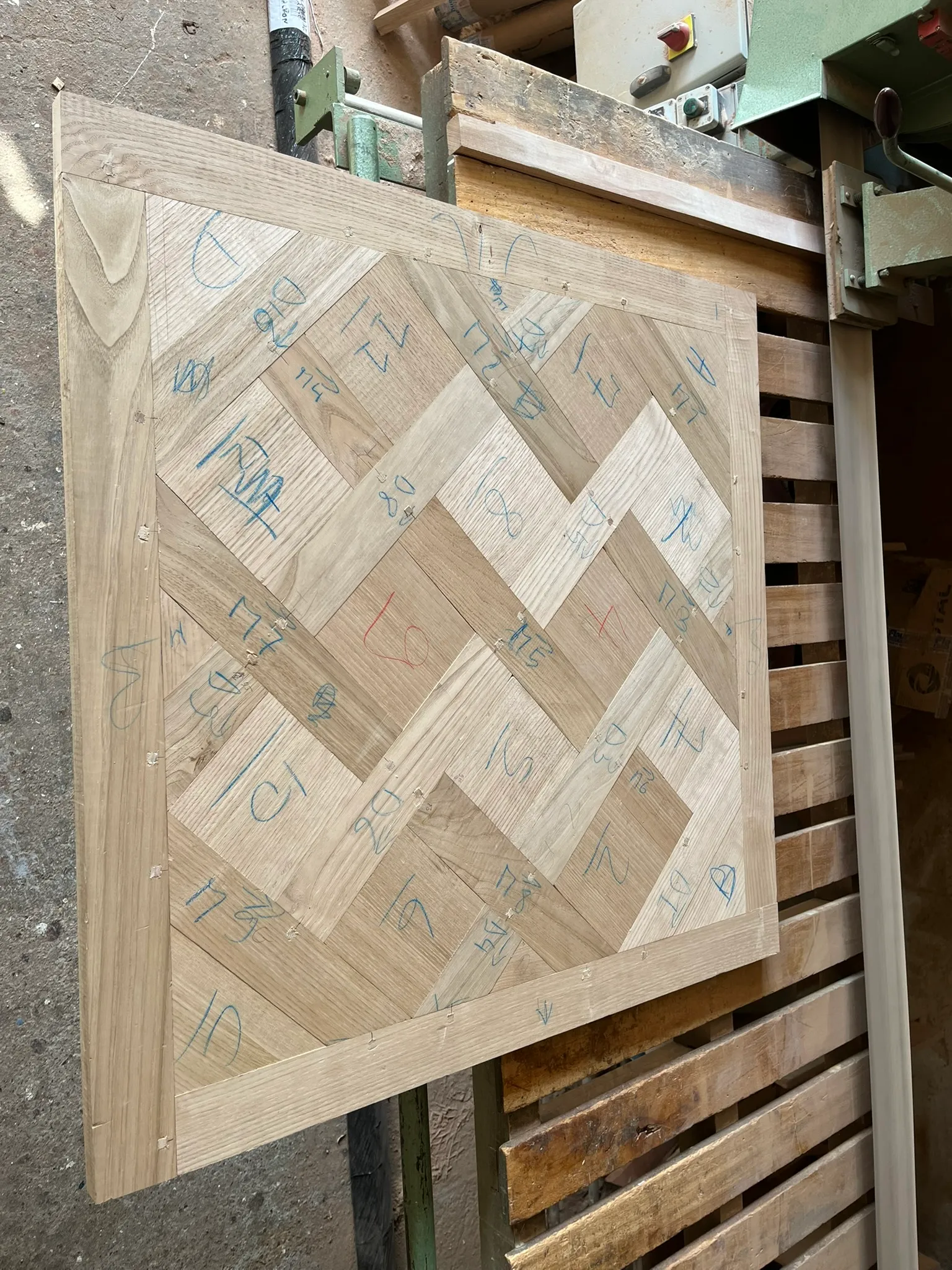 Parquet de Versailles — 11